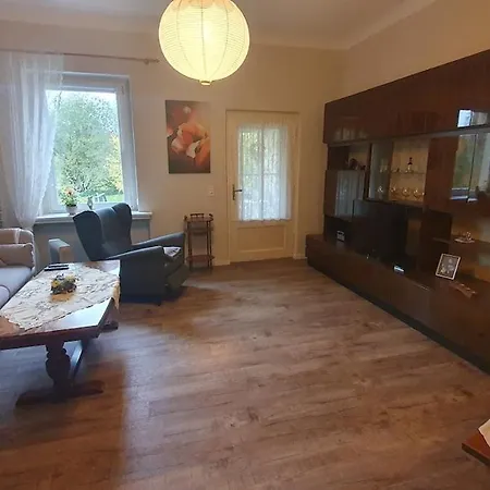 公寓 Cozy 2-room Hohendorf (Nordvorpommern)